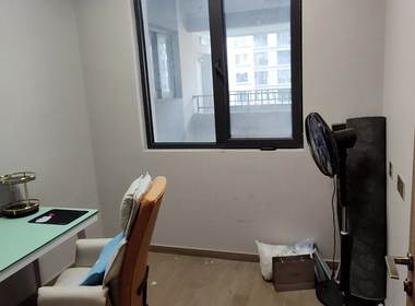 江与城 3室2厅2卫