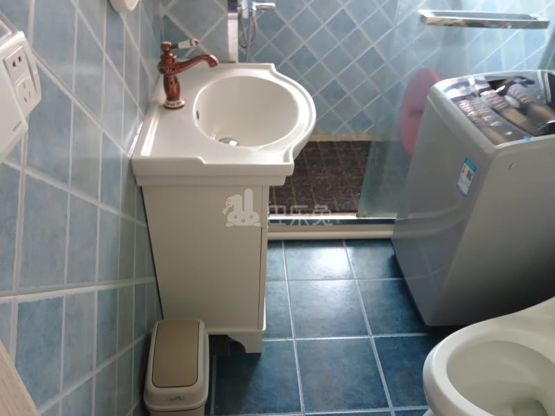 高盛家园12399737卫生间图9