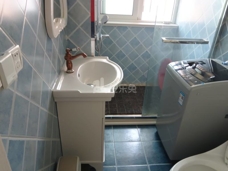 高盛家园12399737卫生间图8