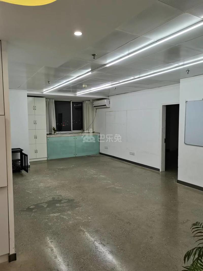 新世界中心12403770周边环境图0