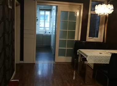 邀贵井小区 1室1厅1卫