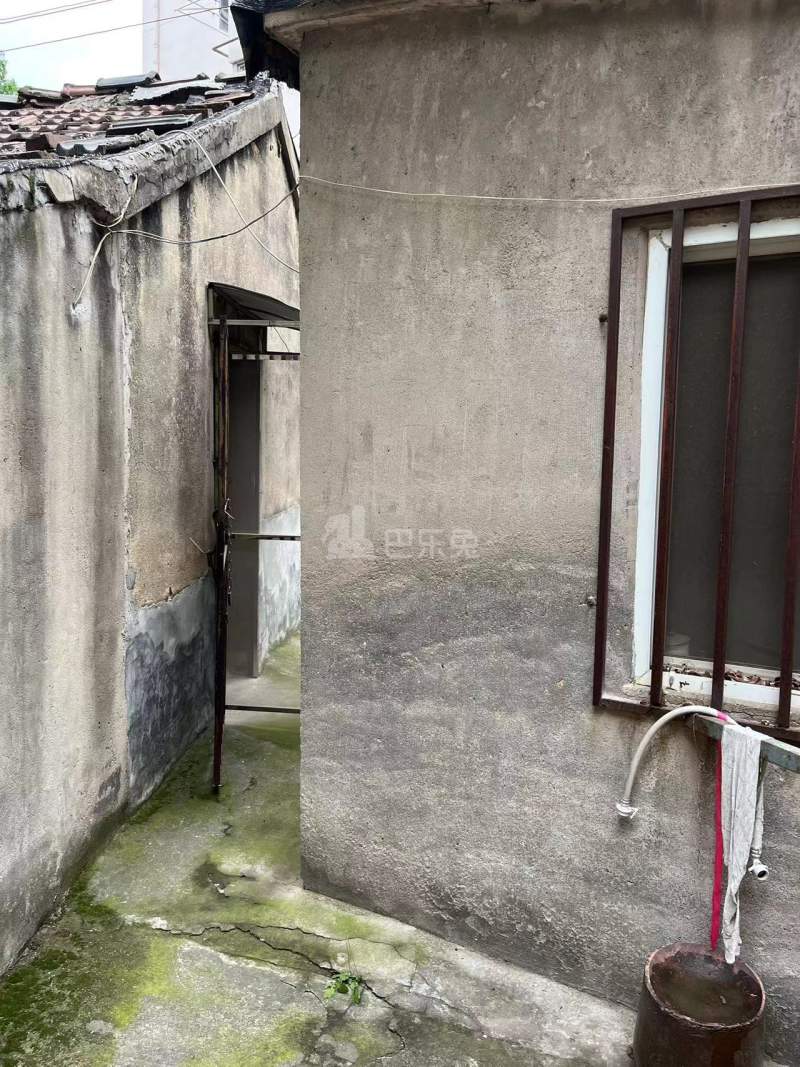 石婆婆巷小区12416900周边环境图1