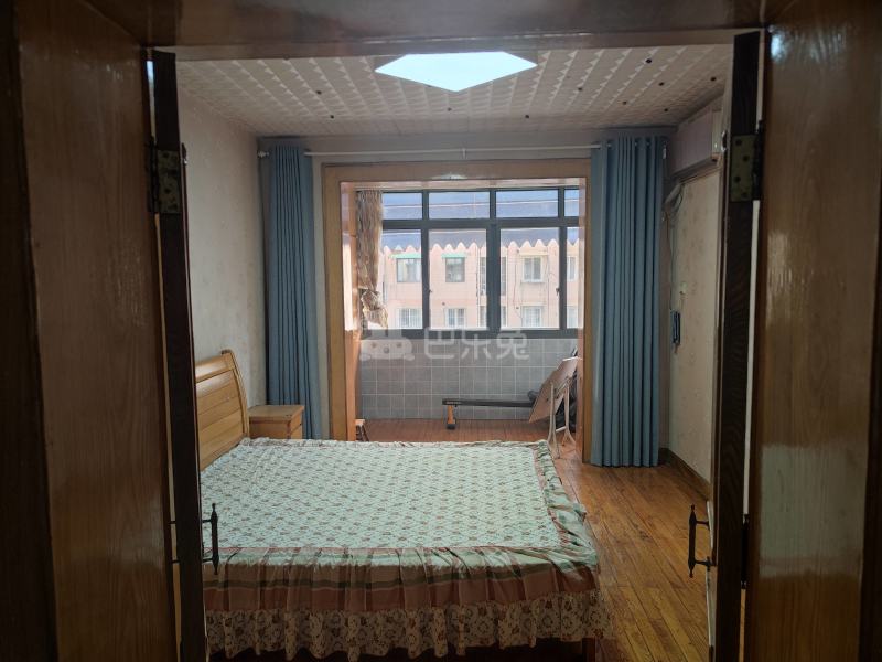 珠江路小区12441152周边环境图1