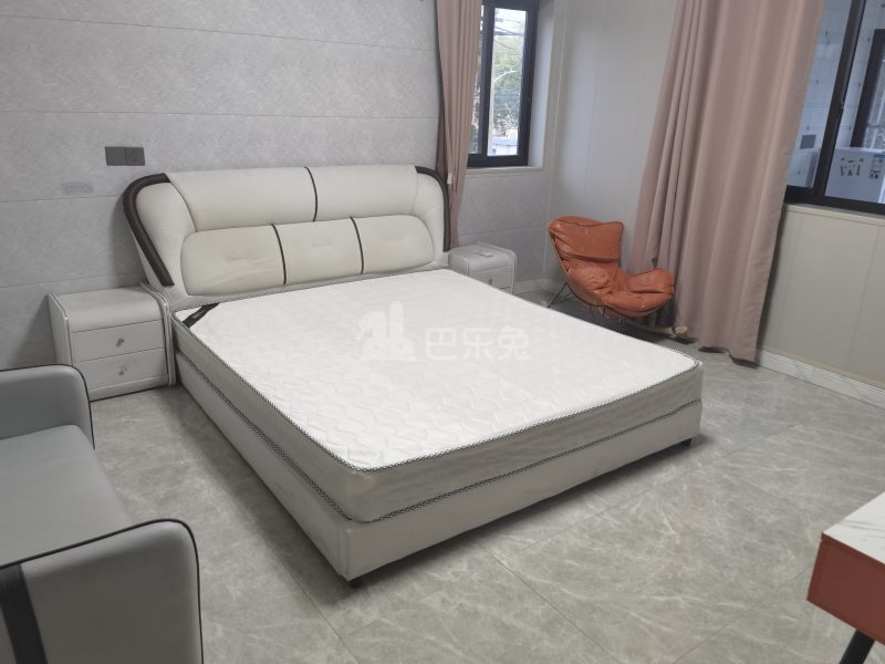 新春村汤顾家宅（民房）12446897卧室图0