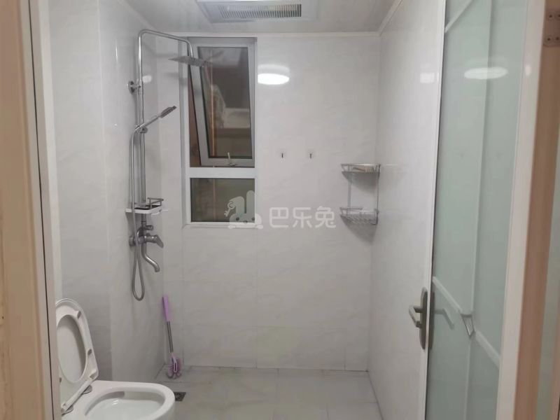 上江府12449478周边环境图1