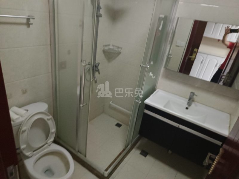 绿中海明苑4期12450536卫生间图9