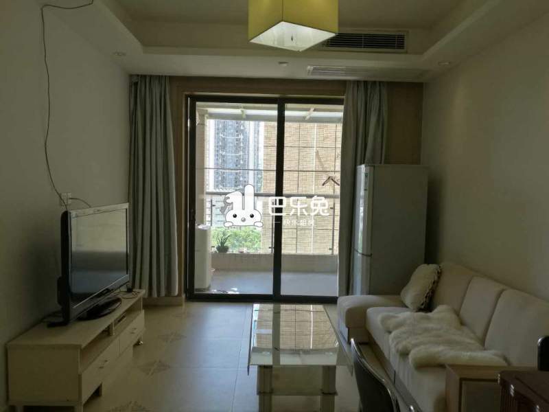 黄阁路与沙园路交汇处东北角(大运会馆