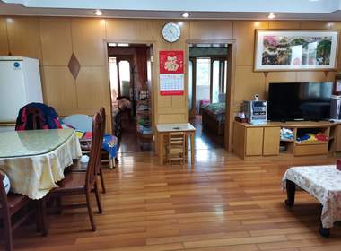 厚载巷19号小区 3室2厅1卫