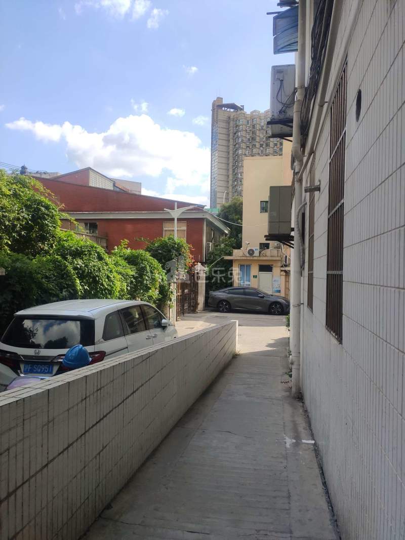 新电小区12475826周边环境图23