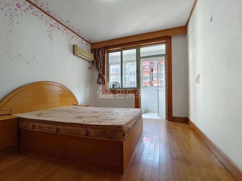 康定里12480047周边环境图7