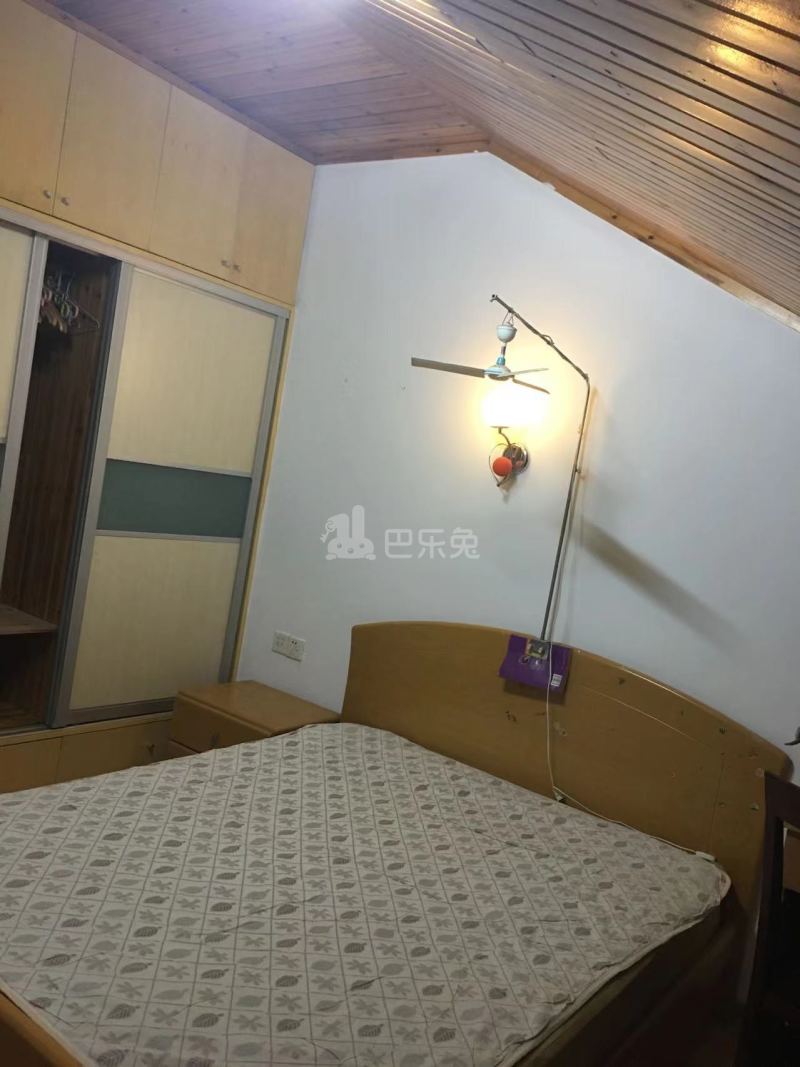 四条巷小区12486767周边环境图4