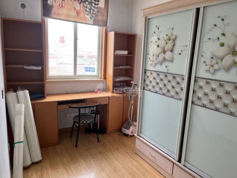 卫星小区12498183周边环境图2