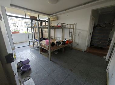 水湾B区 3室2厅1卫