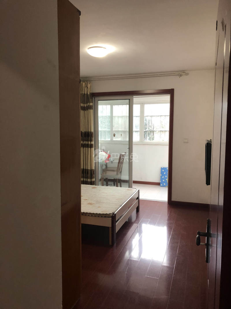 江东新村公寓佳和园12518446周边环境图3