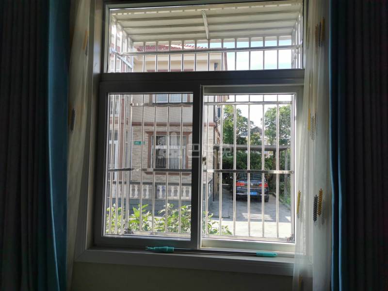 金葫芦新村十区12531126卧室窗户图7