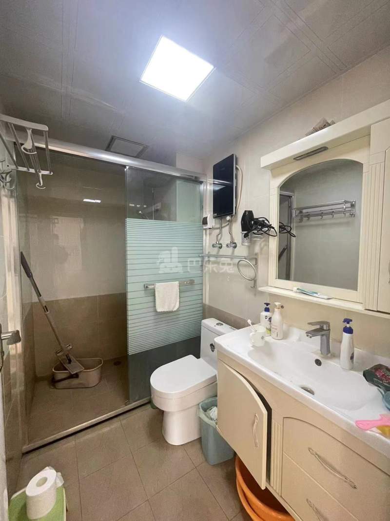 东方万汇国际公寓（东方万汇城南区）12545737周边环境图4