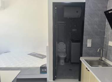 新场仁义村1031号 