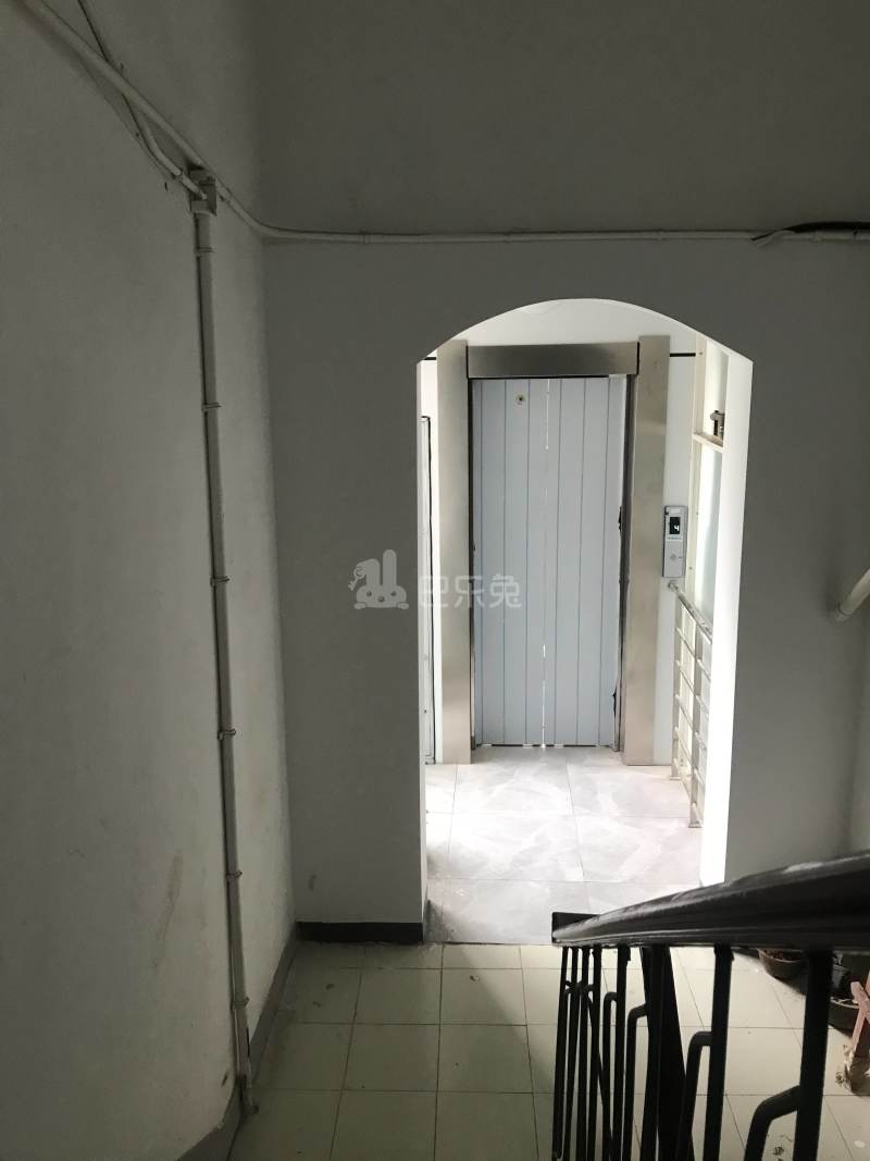 莫愁东寓小区12552454周边环境图5