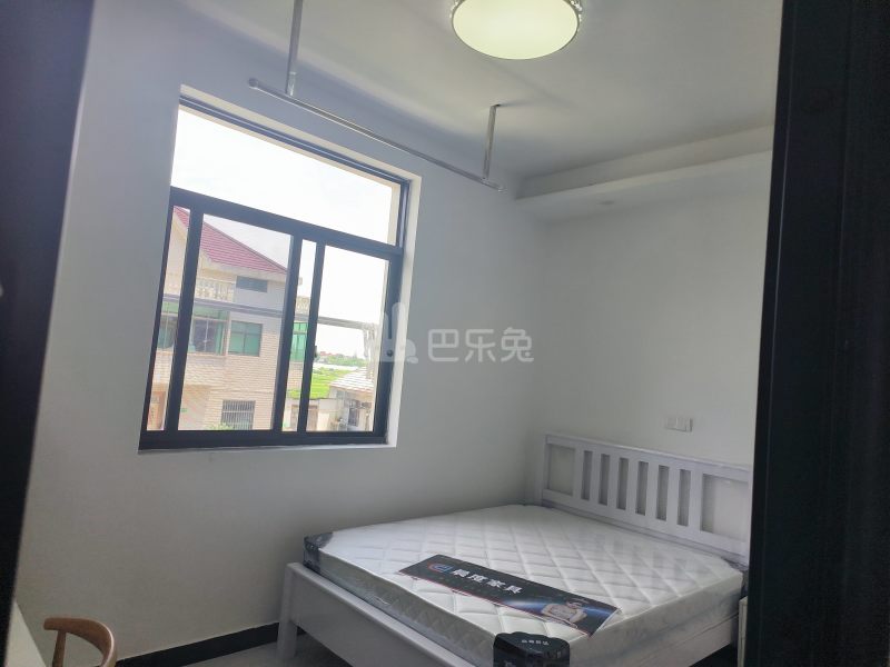 新场仁义村1031号12552487卧室图0