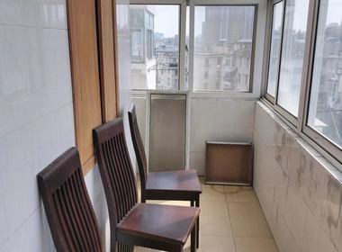 镇江路49号小区 2室1厅1卫