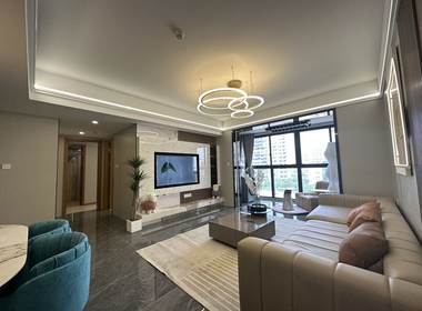 青奥村 3室2厅2卫