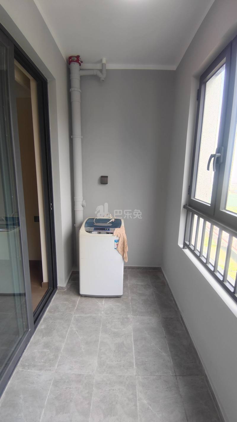 卓越SOHO12587084周边环境图2