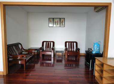 月光广场 2室0厅0卫