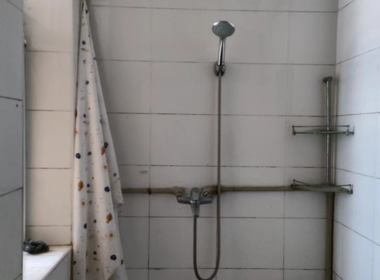 阳光里小区 1室0厅0卫