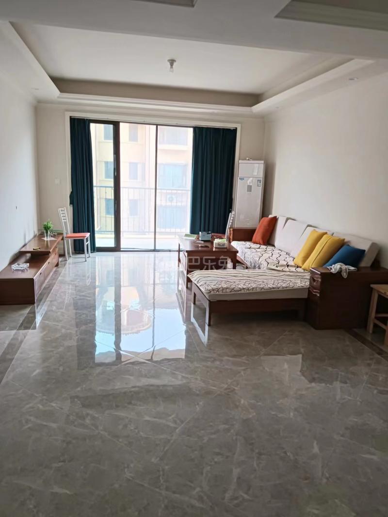 卧龙湖小镇12672286周边环境图1