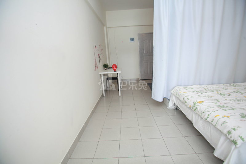 优家公寓（大洋田）1273330卧室图4