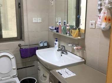 东方天郡西区 2室0厅0卫