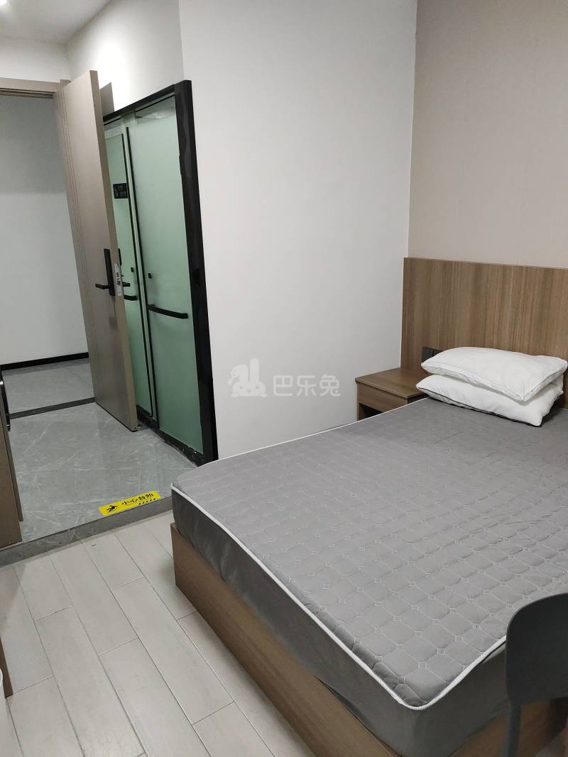 燕兴大厦12745666卧室图1