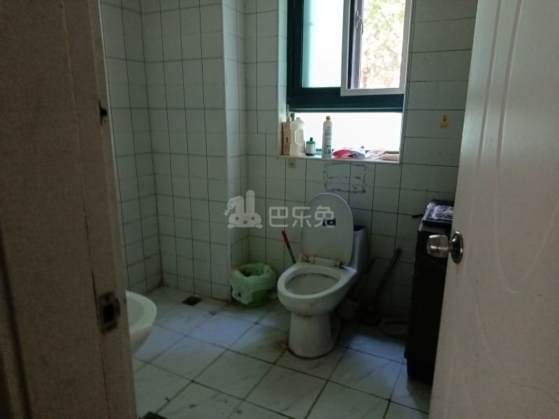 四季绿城北区6761110卫生间图5