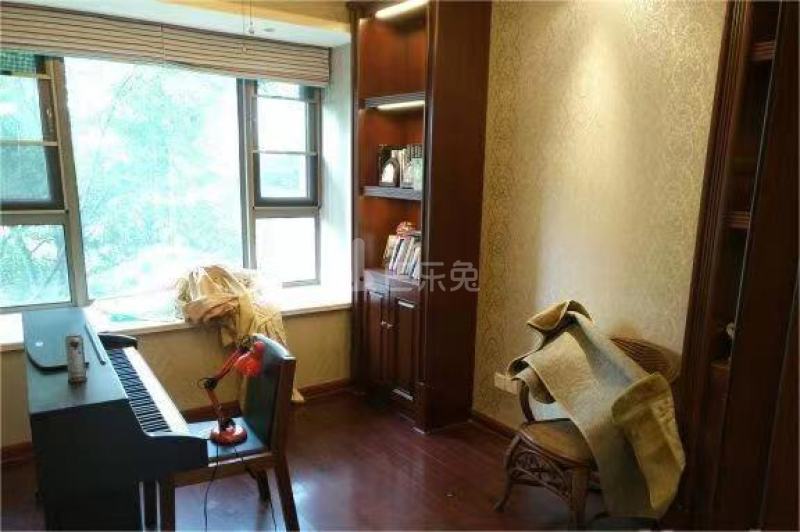 藏龙御景12818417周边环境图3