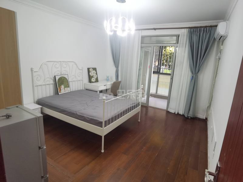 九英里1282852卧室图2