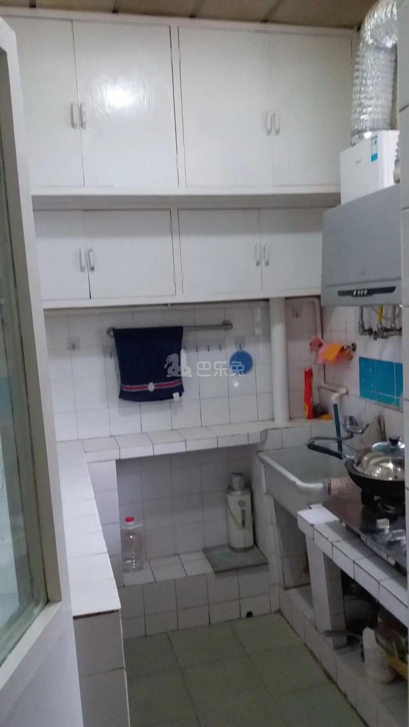 四条巷32号院12883709周边环境图5