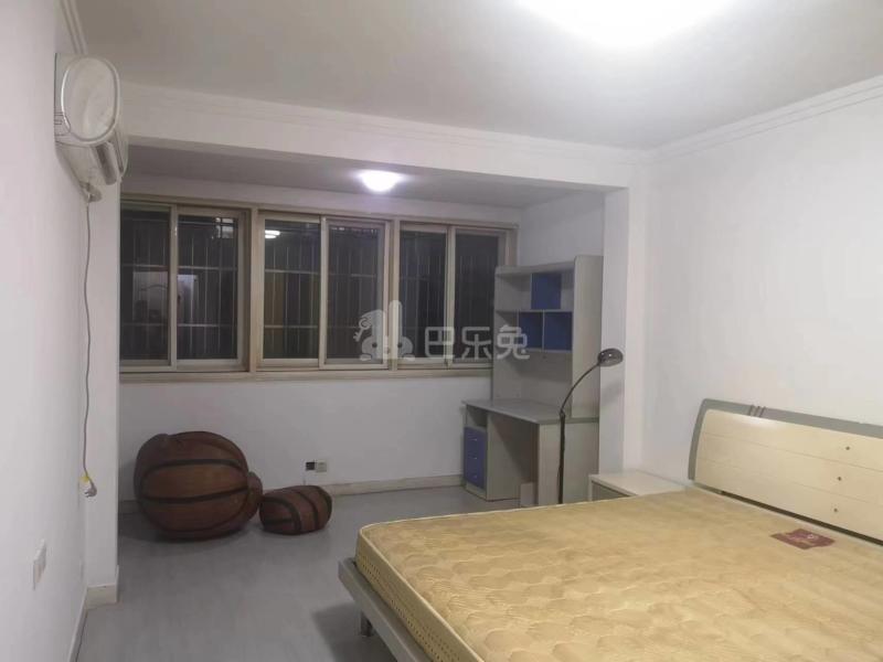 王府大街143-149号院12884137周边环境图2