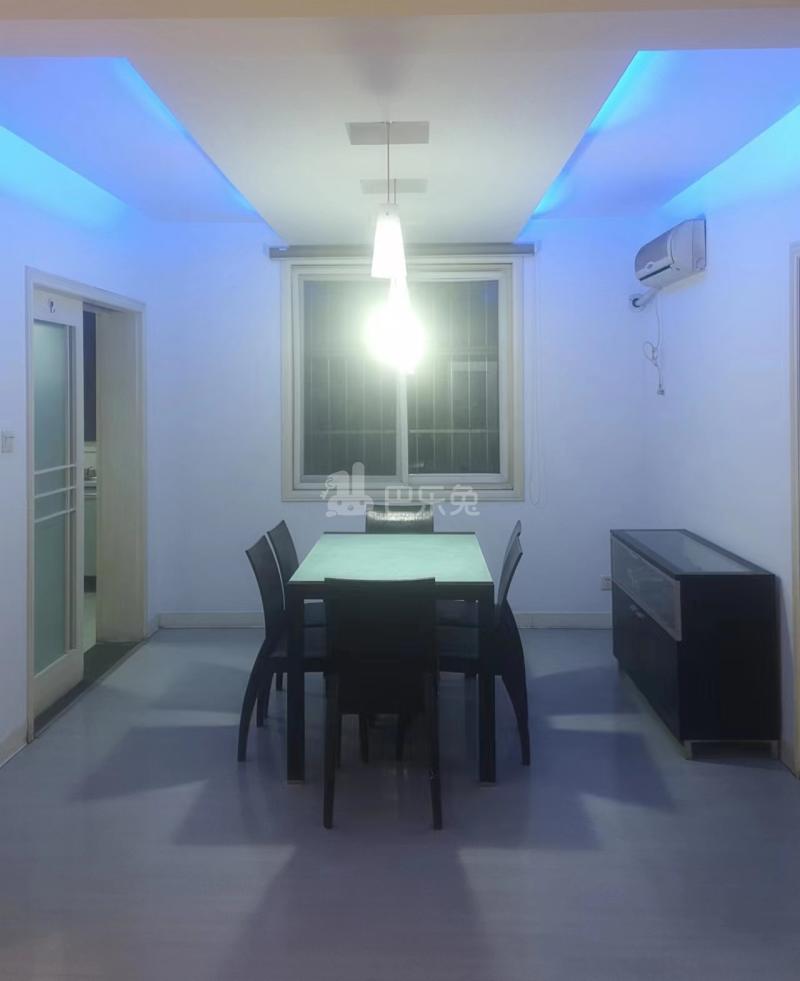 王府大街143-149号院12884137周边环境图3