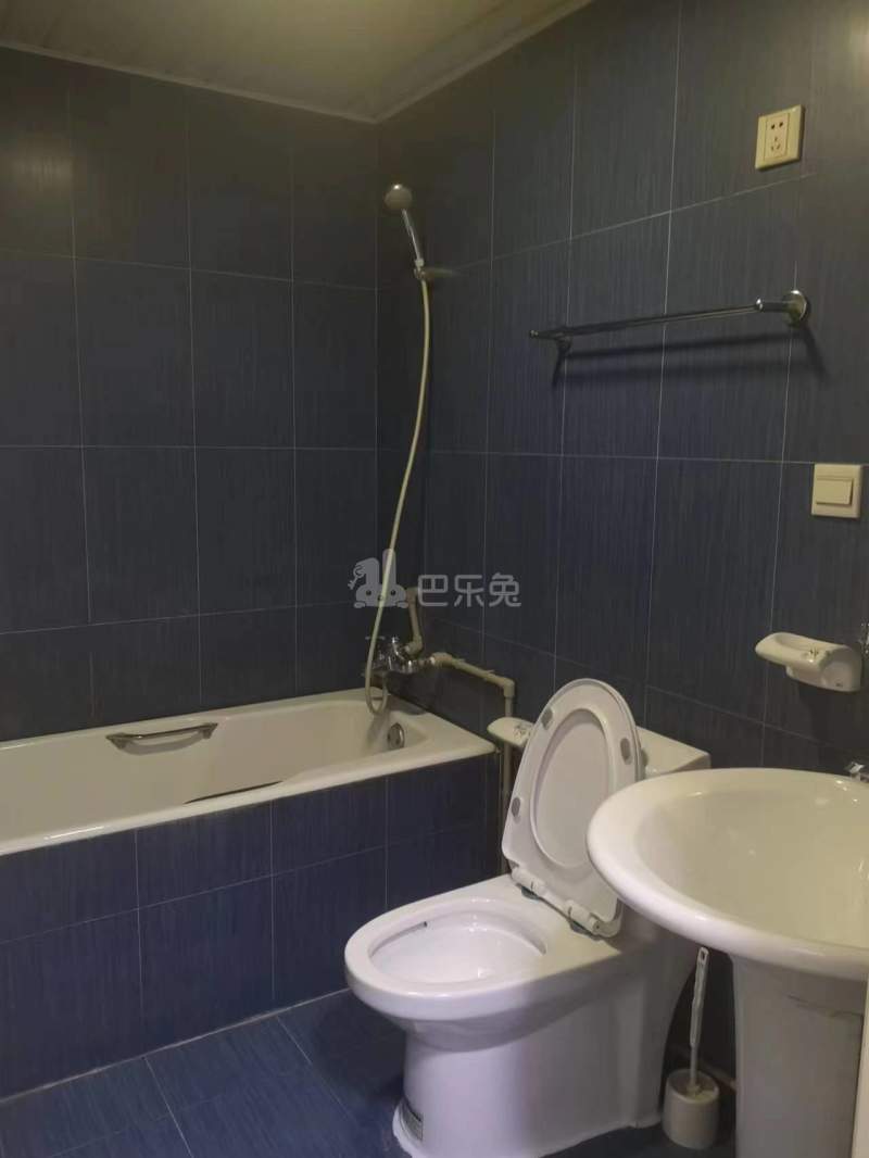 王府大街143-149号院12884137周边环境图9