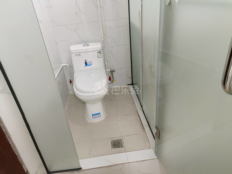 南海明珠1293439卫生间图3