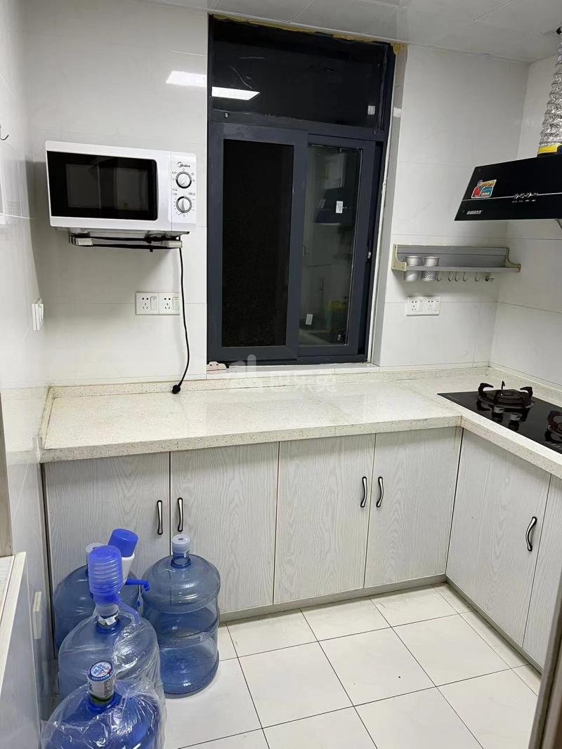 虎踞路86号12947856周边环境图2