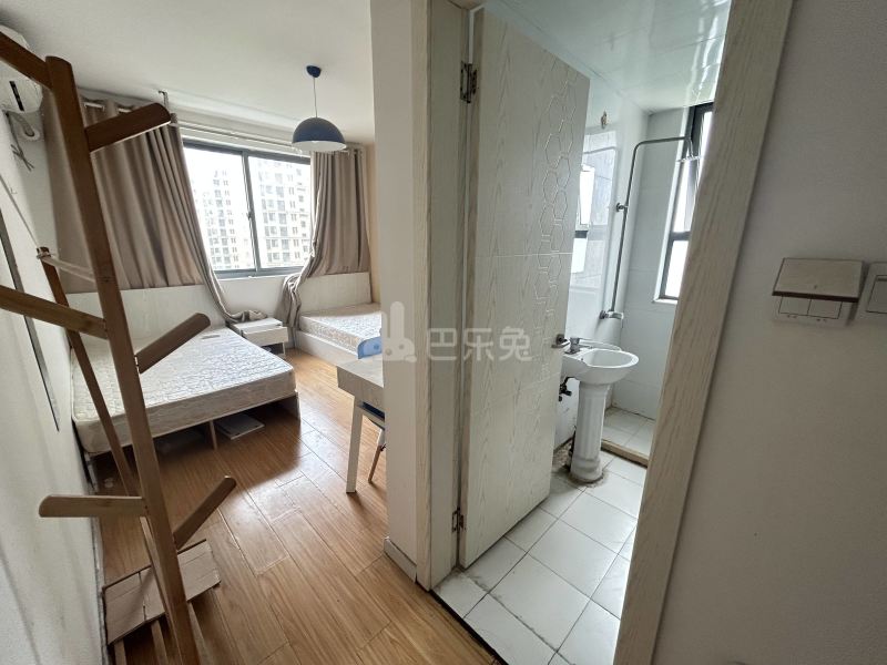 万嘉欣苑12948718卧室图4