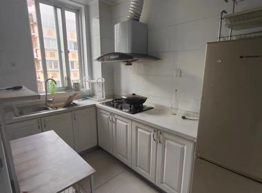 新华七村 2室0厅0卫