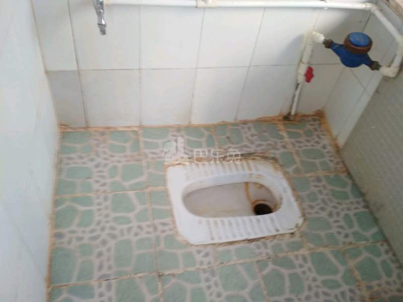 京光海景花园6816915卫生间图5