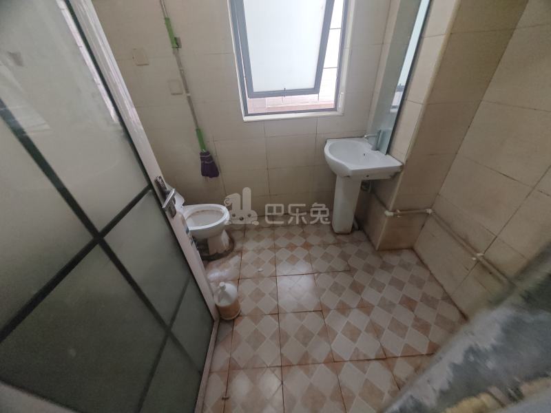 宝宸共和家园北区（三期）16321911卫生间图5