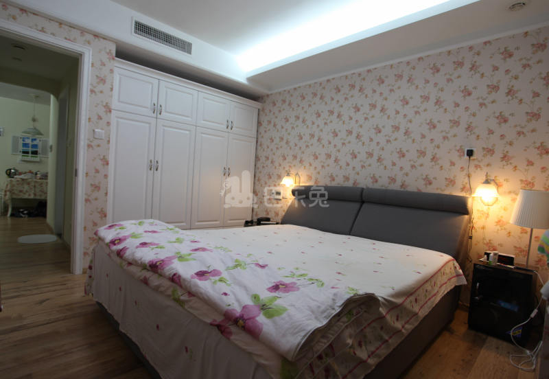 凯润金城13014193客厅图2