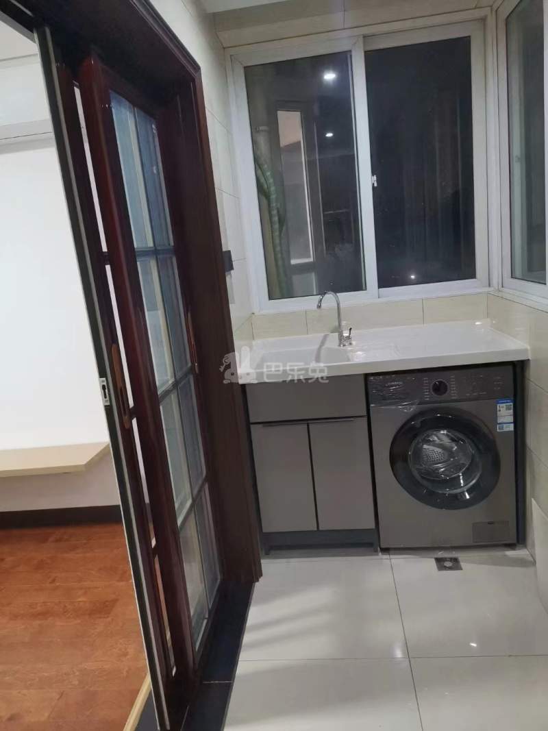 谭桥公寓南院13014446周边环境图2