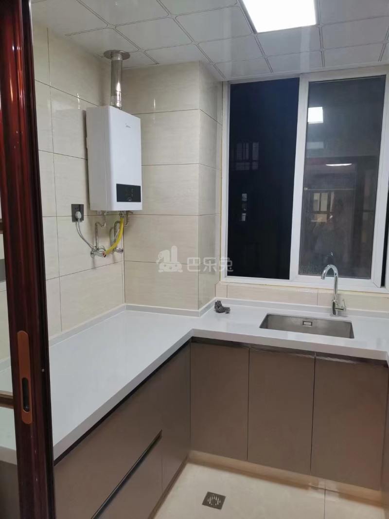 谭桥公寓南院13014446周边环境图3