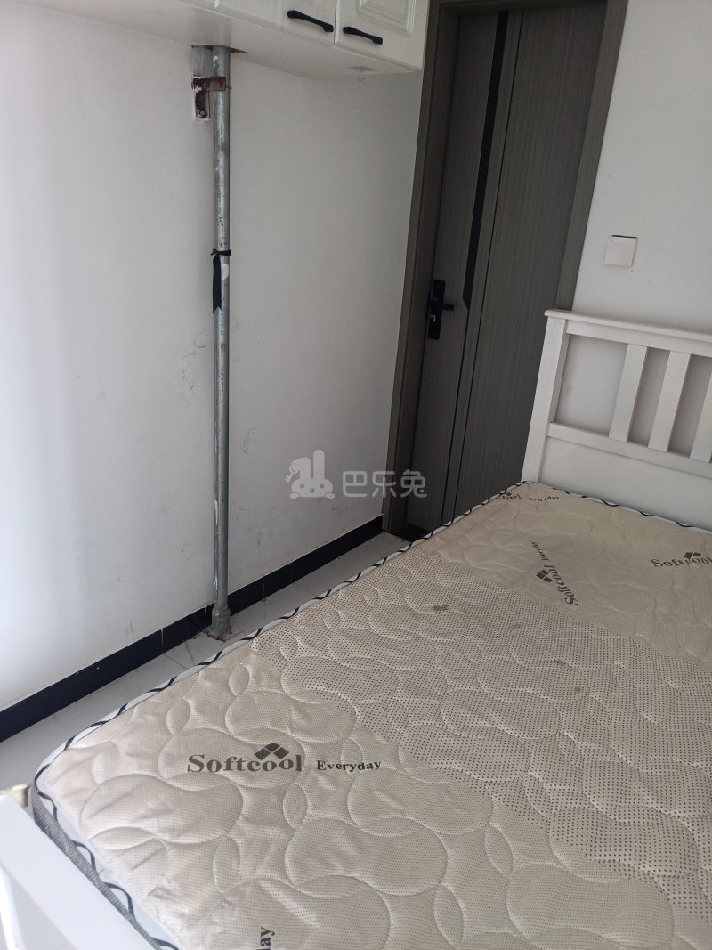 鑫都城宝铭苑13015458卧室图2