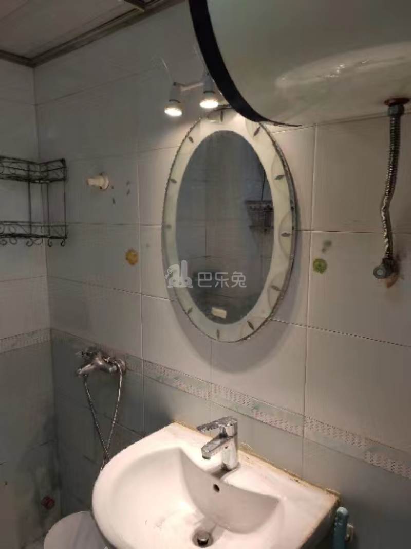 郁金香花苑13072683周边环境图4